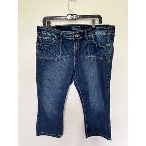 Royalty By YMI Capri Blue Denim 5 Pocket Womans Size 14
